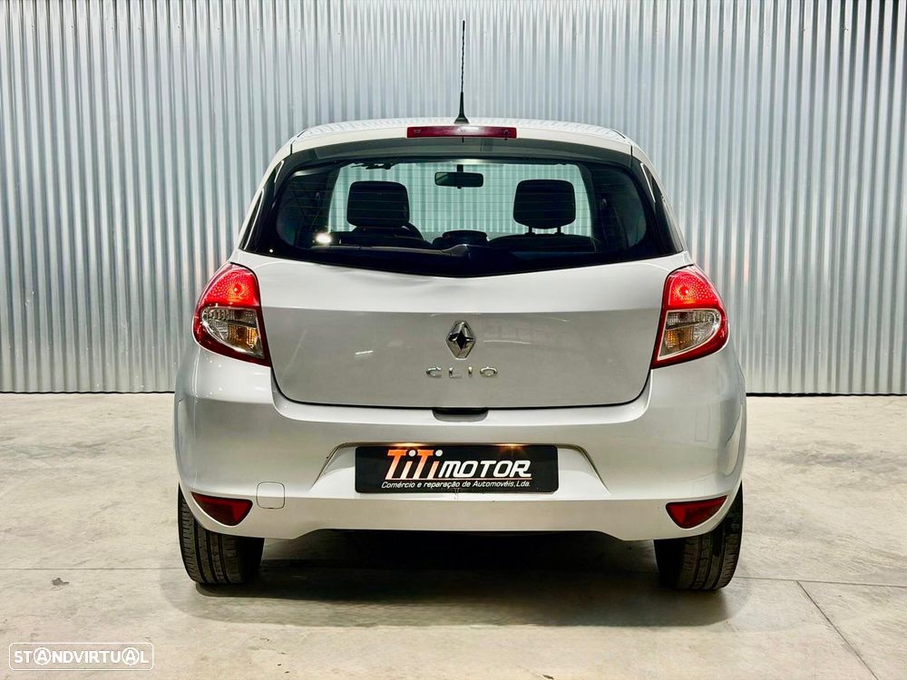 Renault Clio 1.2 16V Dynamique - 6