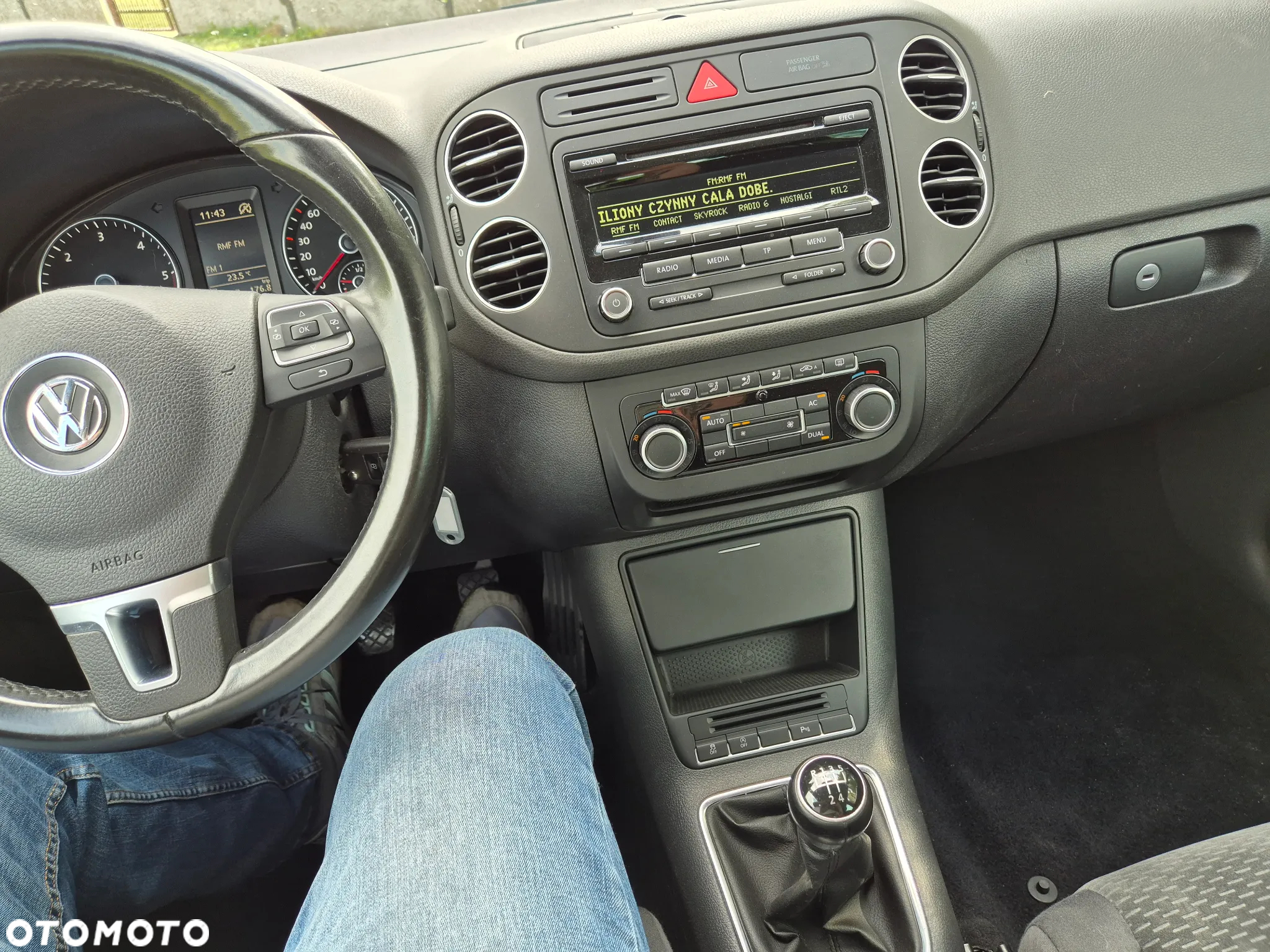 Volkswagen Golf Plus 1.6 TDI Comfortline - 31