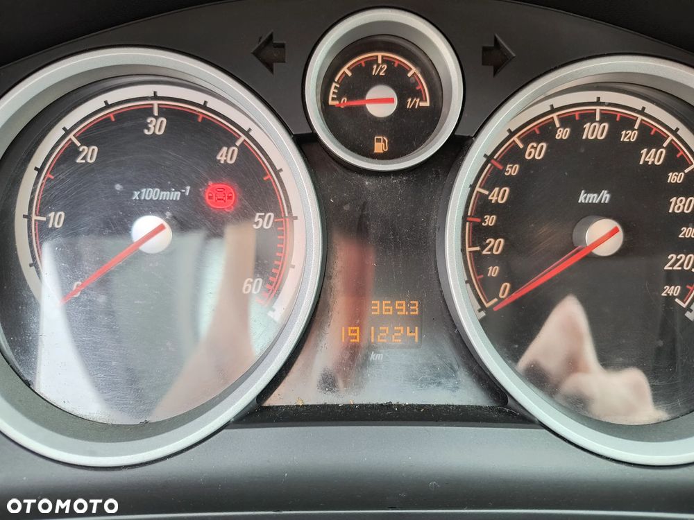 Opel Astra 1.7 CDTI - 7