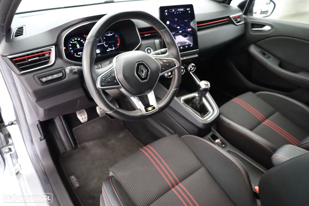 Renault Clio 1.0 TCe RS Line - 24