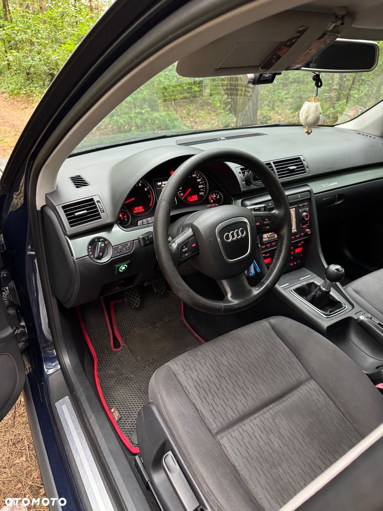 Audi A4 Limousine 1.8 T quattro - 11