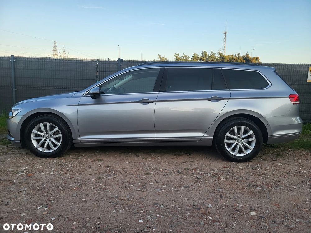 Volkswagen Passat 2.0 TDI SCR DSG Business - 2