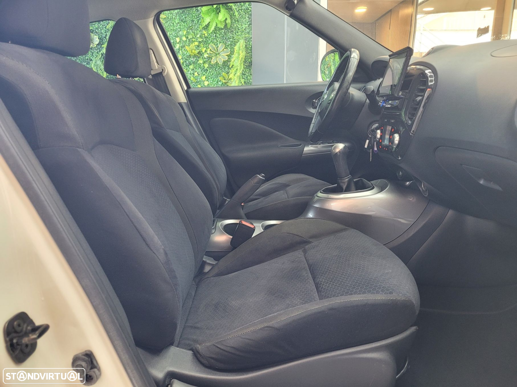 Nissan Juke 1.6 Eco Acenta Connect - 13