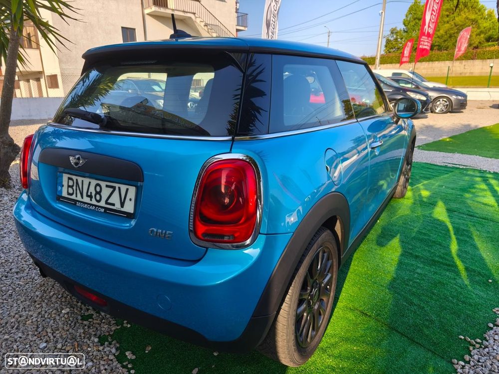 MINI 3 Portas One Metropolitan - 4