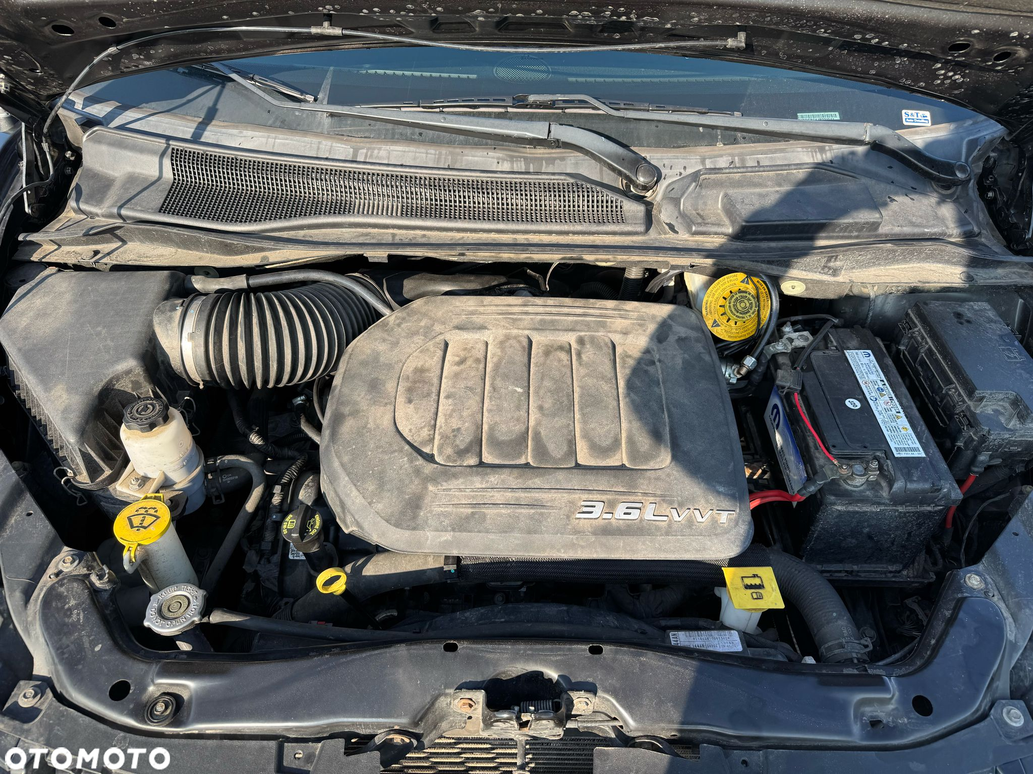 Dodge Grand Caravan - 18