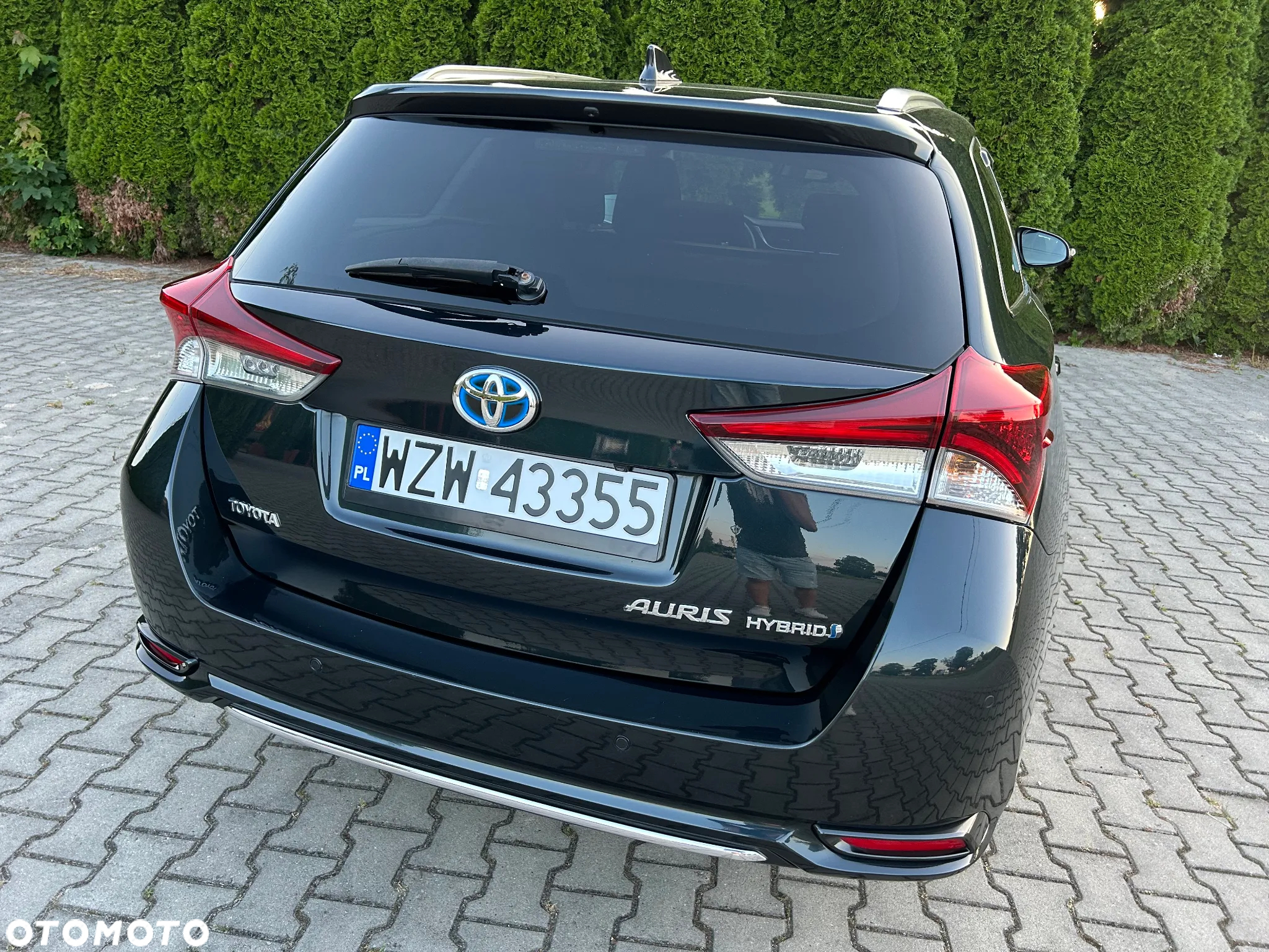 Toyota Auris Hybrid 135 Premium - 16
