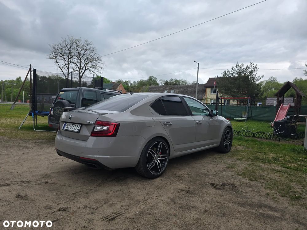 Skoda Octavia 2.0 TSI RS 245 - 3