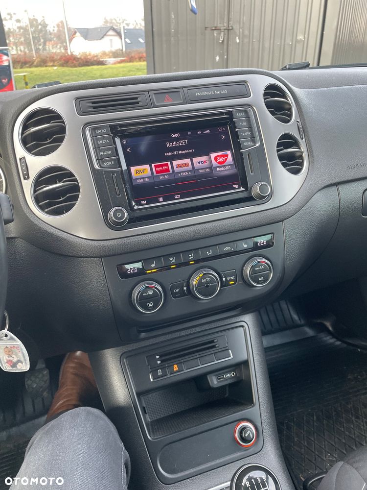 Volkswagen Tiguan 1.4 TSI BlueMotion Technology Lounge Sport & Style - 14