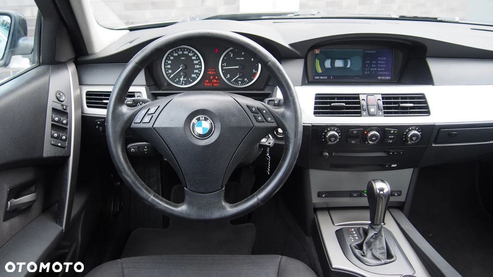 BMW Seria 5 - 28