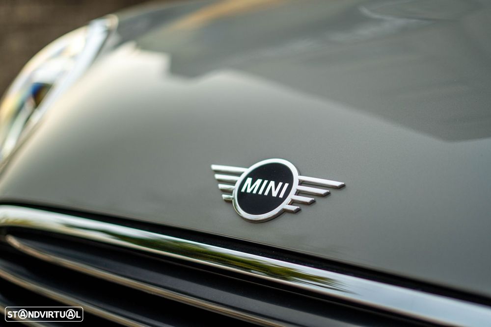 MINI Cabrio Cooper Premium Extra JCW Auto - 54