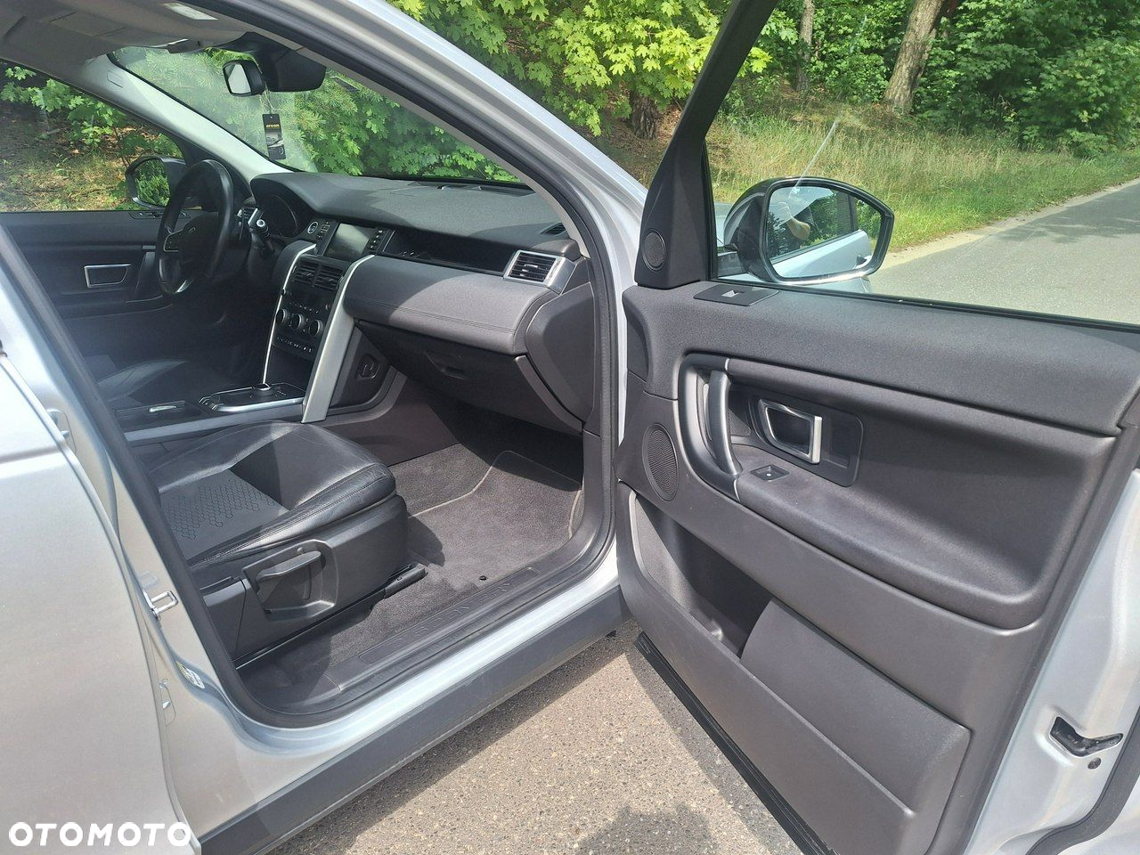 Land Rover Discovery Sport - 20