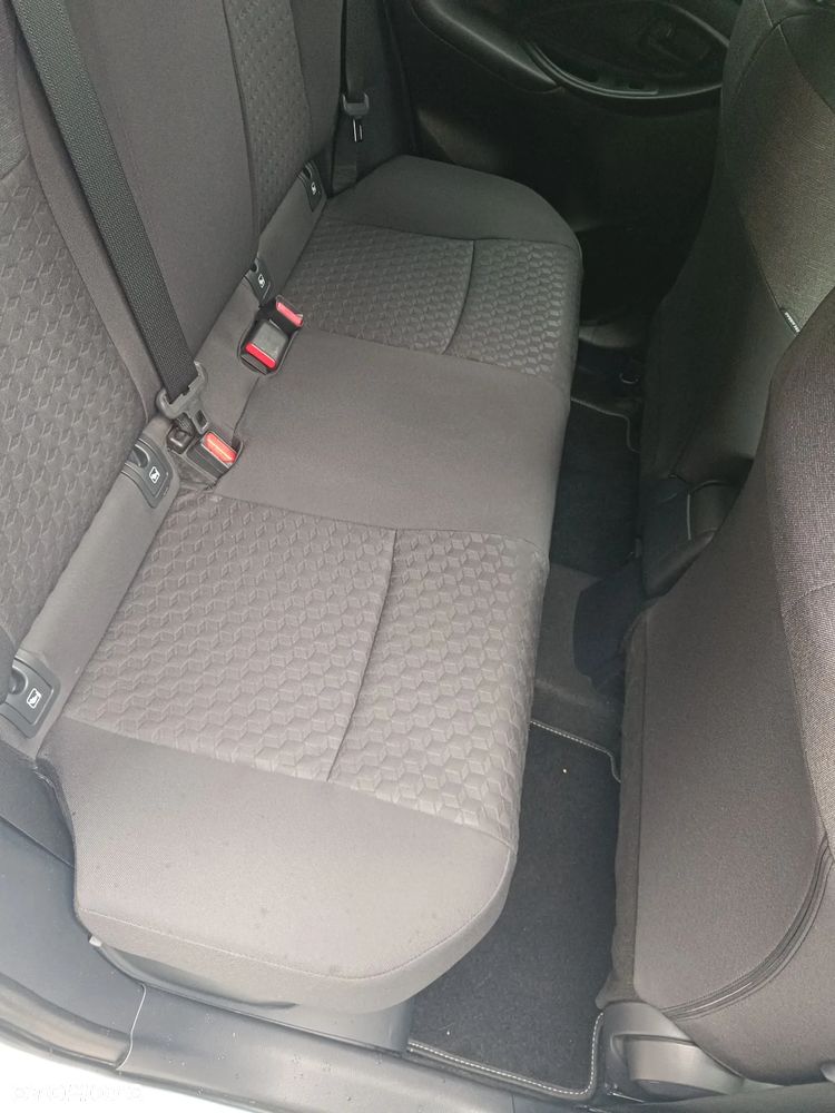 Toyota Yaris 1.5 VVT-i Style - 18