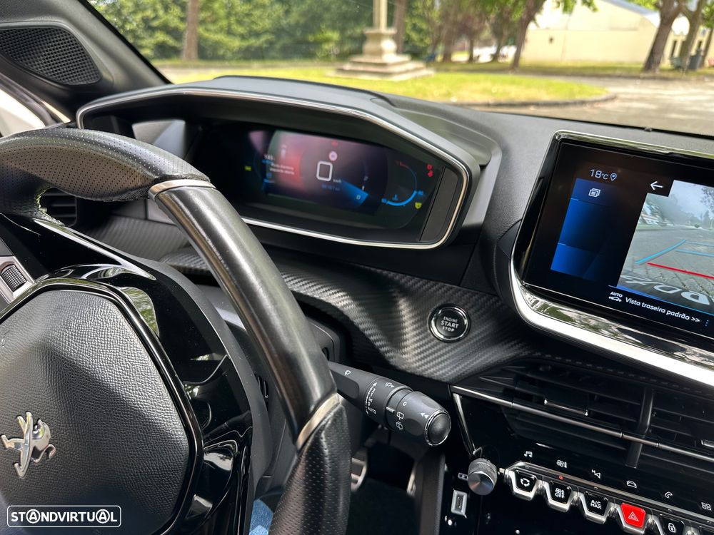 Peugeot 208 1.5 BlueHDi GT - 31