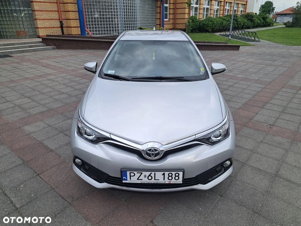 Toyota Auris - 18