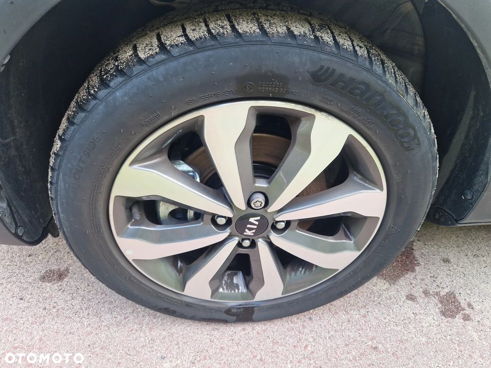 Kia Stonic - 19