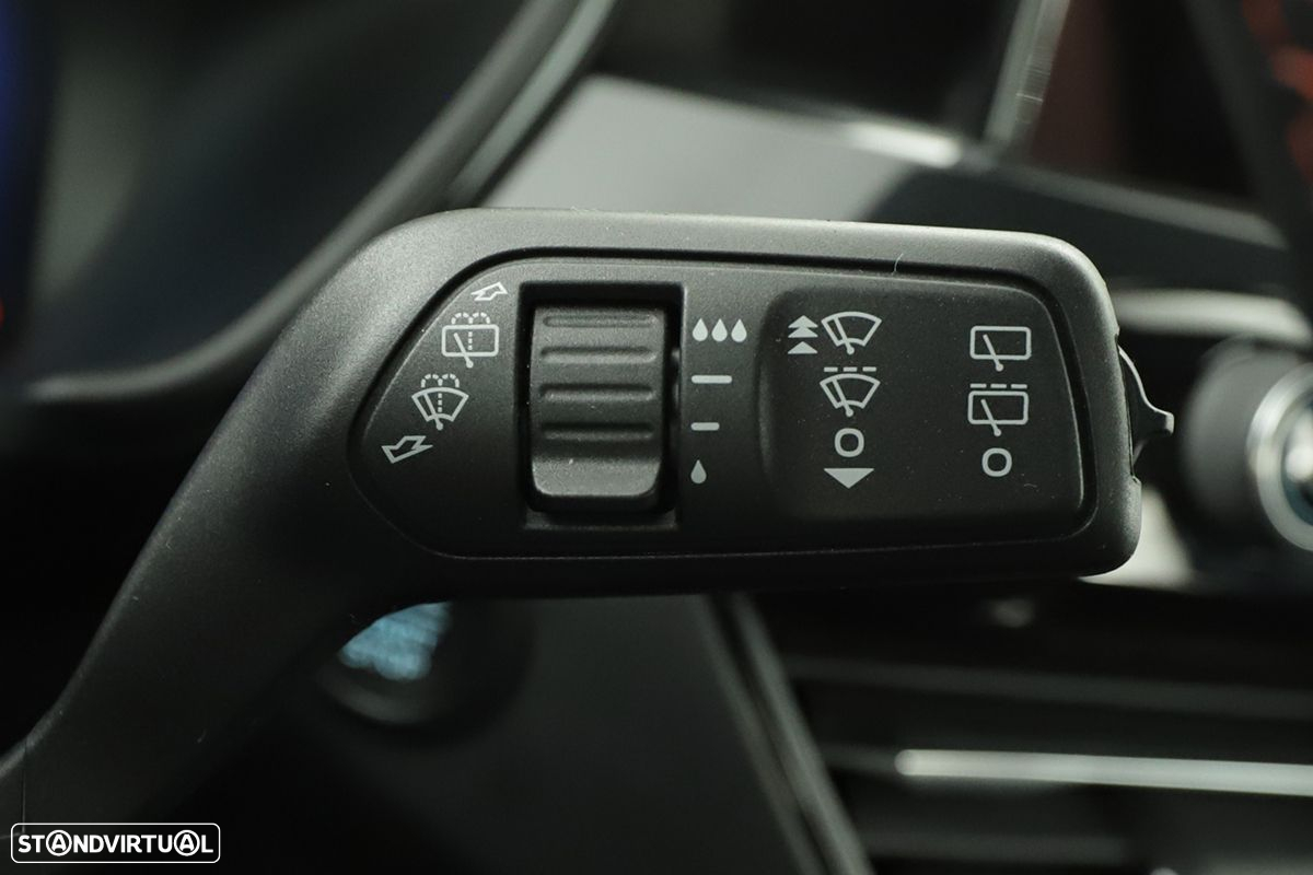 Ford Kuga 1.5 TDCi EcoBlue ST-Line - 18