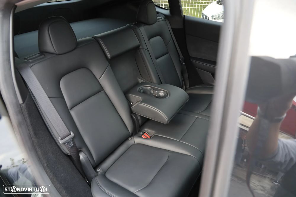 Tesla Model Y Performance Tração Integral - 13