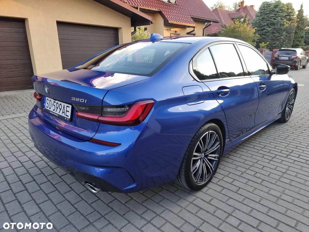 BMW Seria 3 320i M Sport sport - 11