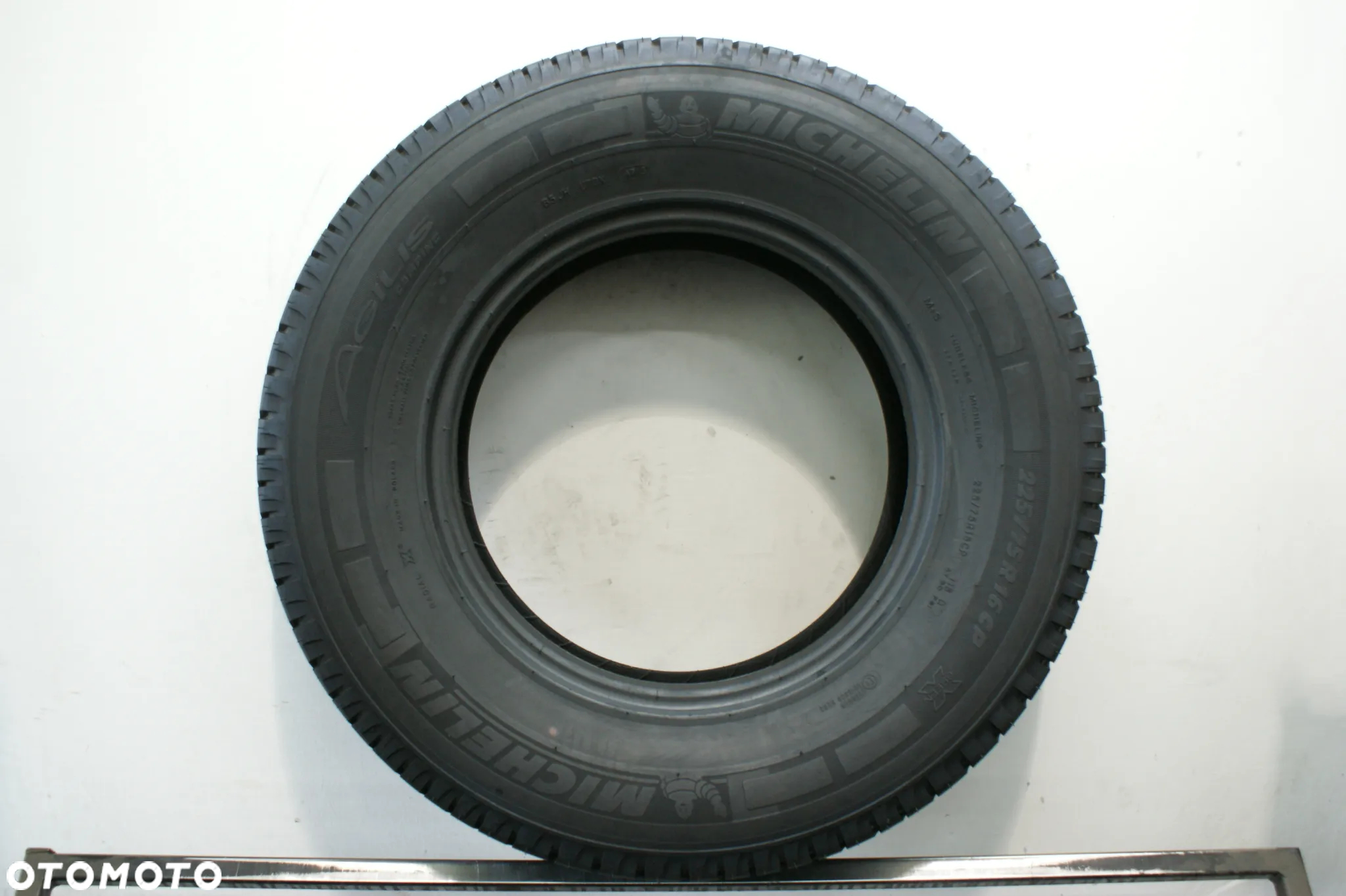 225/75R16C MICHELIN AGILIS CAMPING , 8,5mm - 3