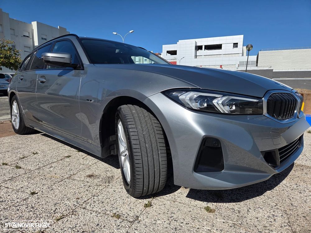 BMW 320 2022 photo 2