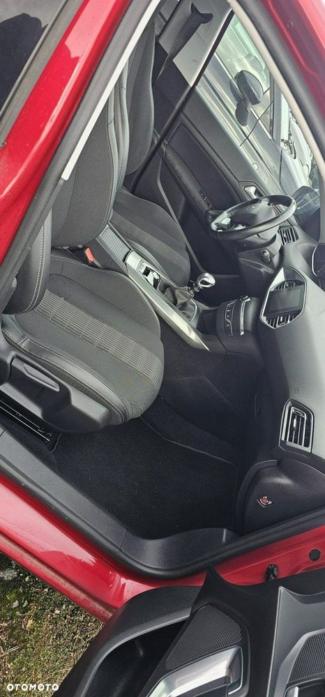 Peugeot 308 - 11
