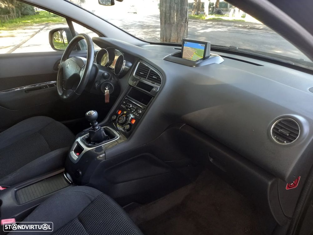 Peugeot 5008 BlueHDI 120 Stop & Start Style - 17