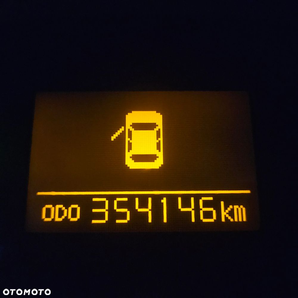 Toyota Avensis 2.0 Prestige MS - 24