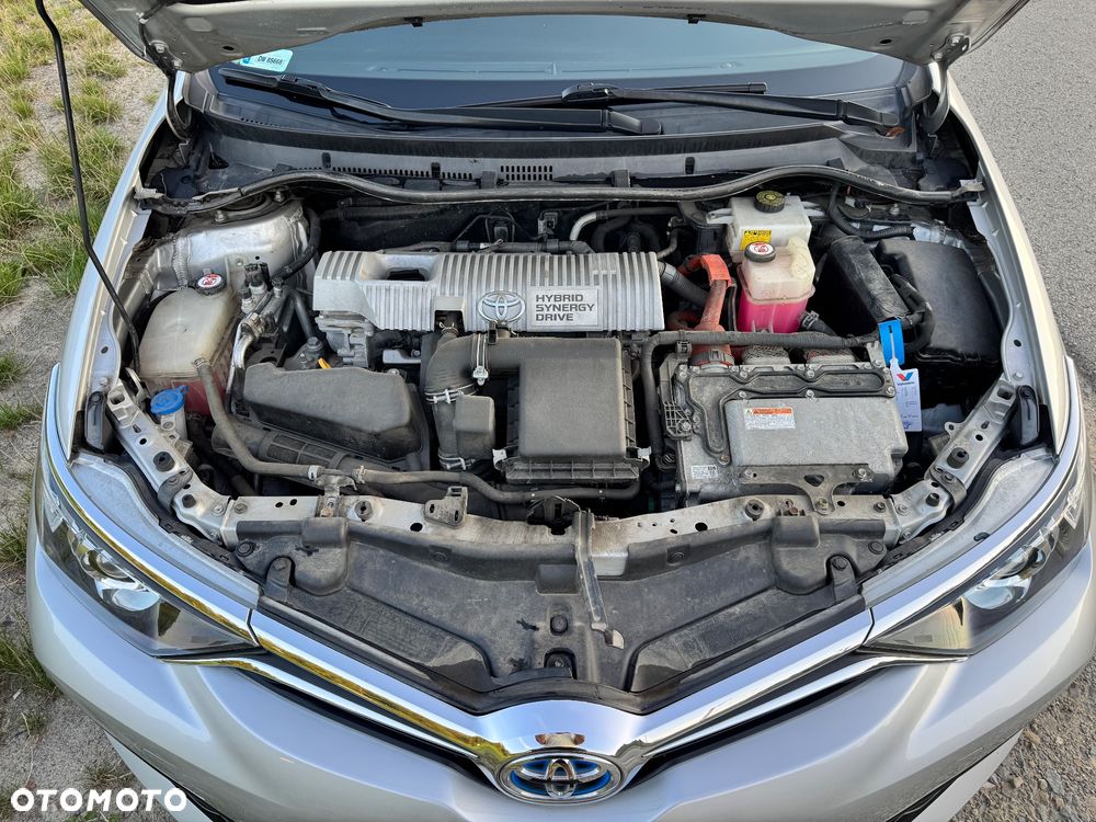 Toyota Auris Hybrid 135 Comfort - 36