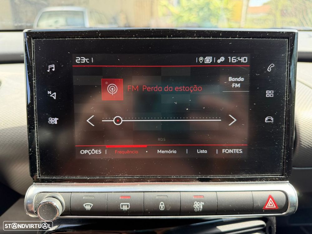Citroën C4 Cactus 1.2 PureTech Shine EAT6 - 24