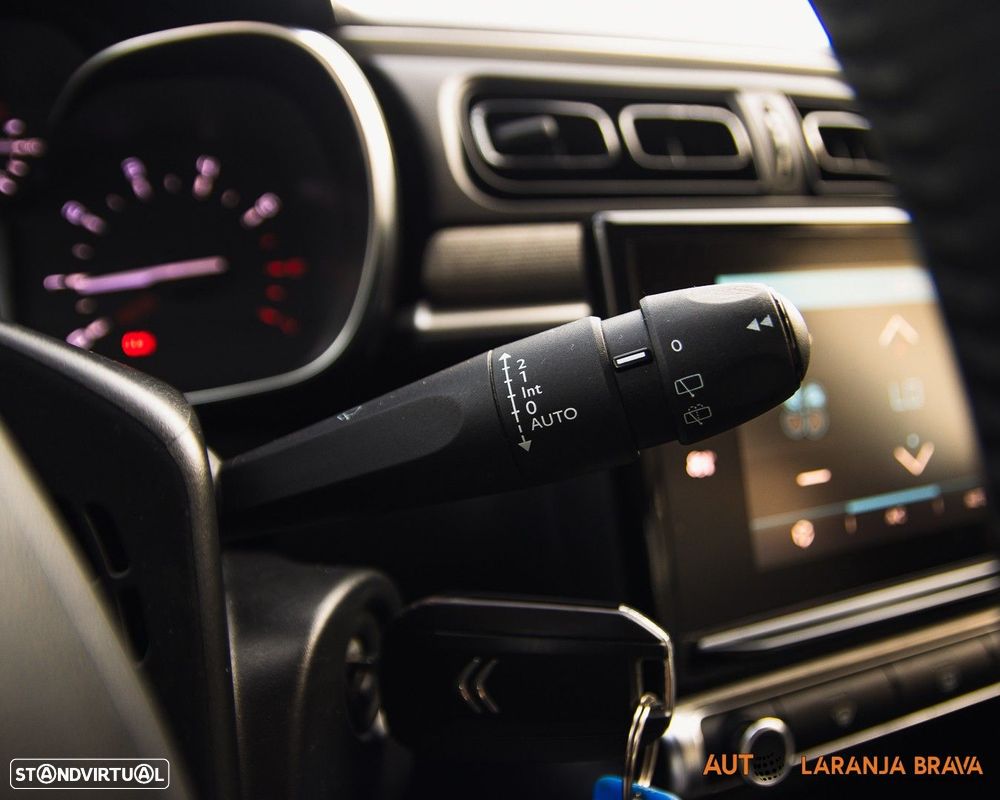 Citroën C3 1.2 PureTech Shine - 21