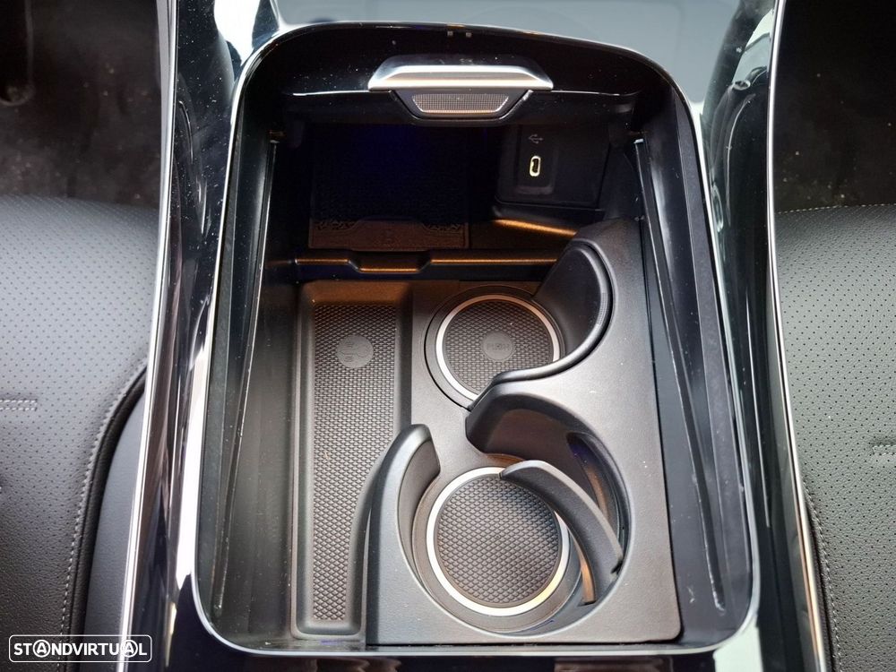 Mercedes-Benz GLC 300 e Coupe 4Matic - 23