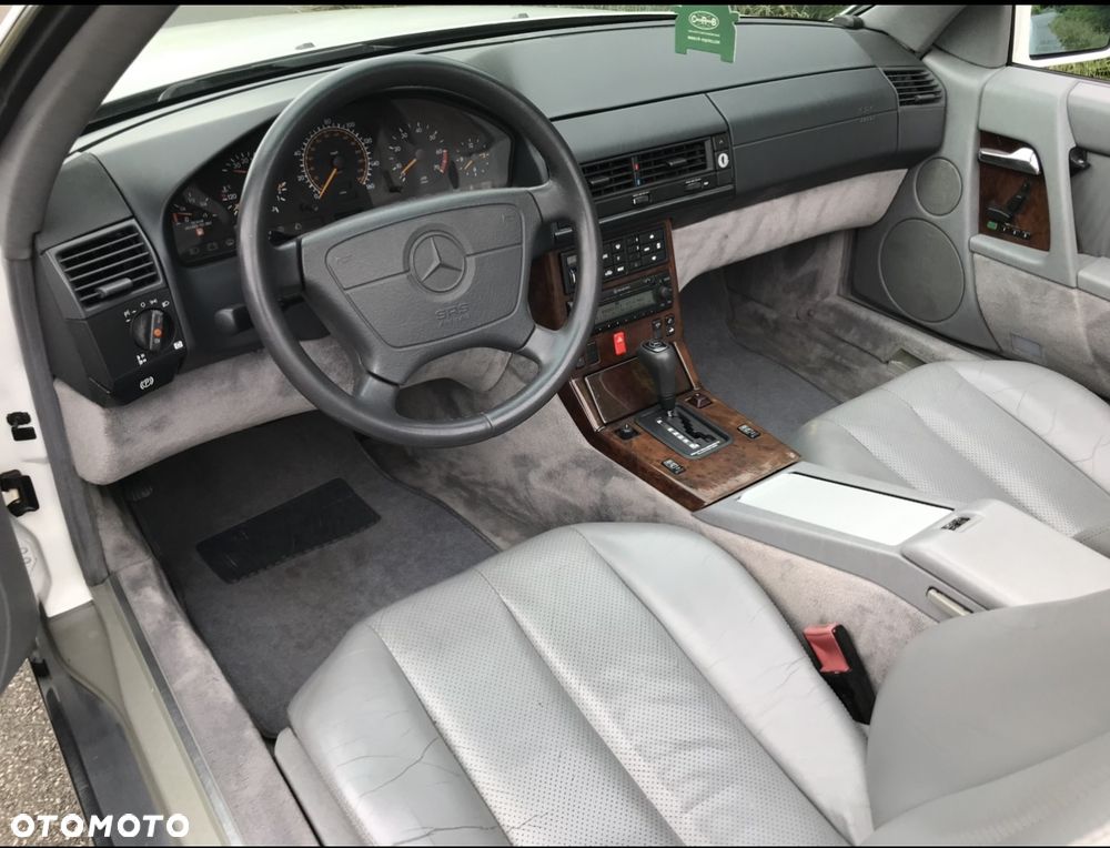 Mercedes-Benz SL - 6