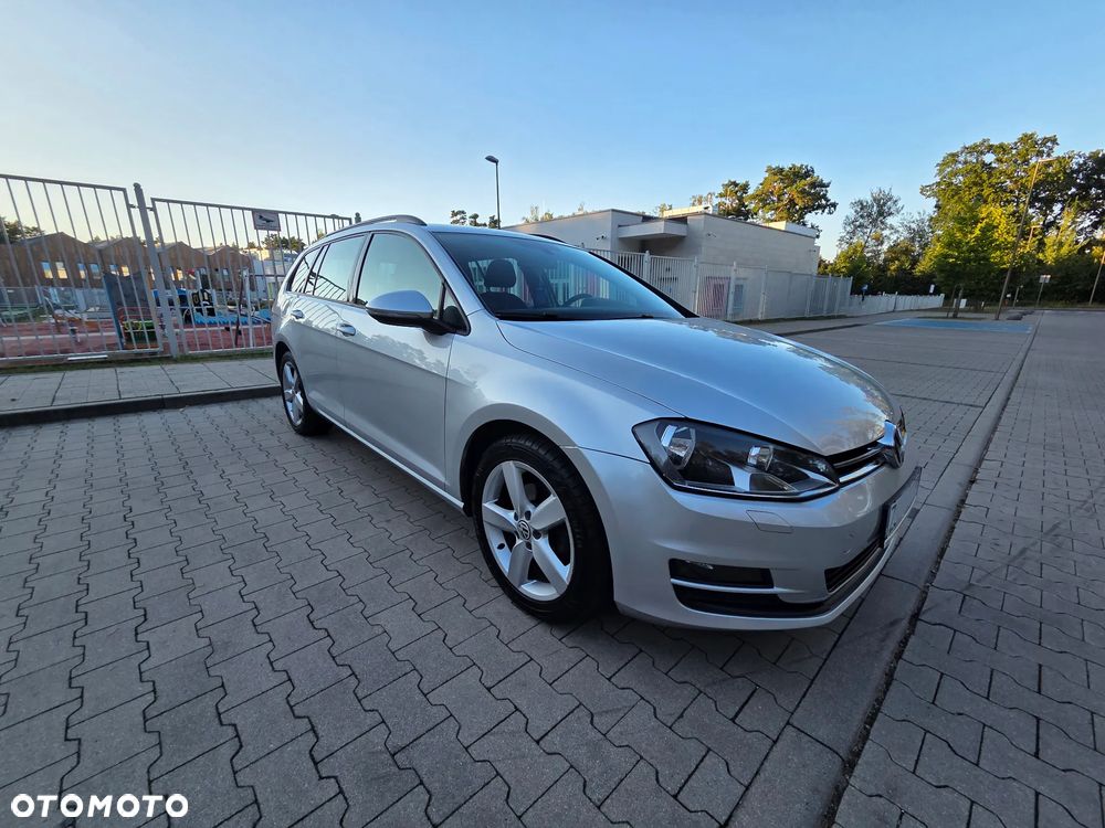 Volkswagen Golf 1.6 TDI BlueMotion Comfortline - 12
