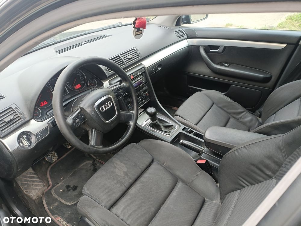 Audi A4 Avant - 7