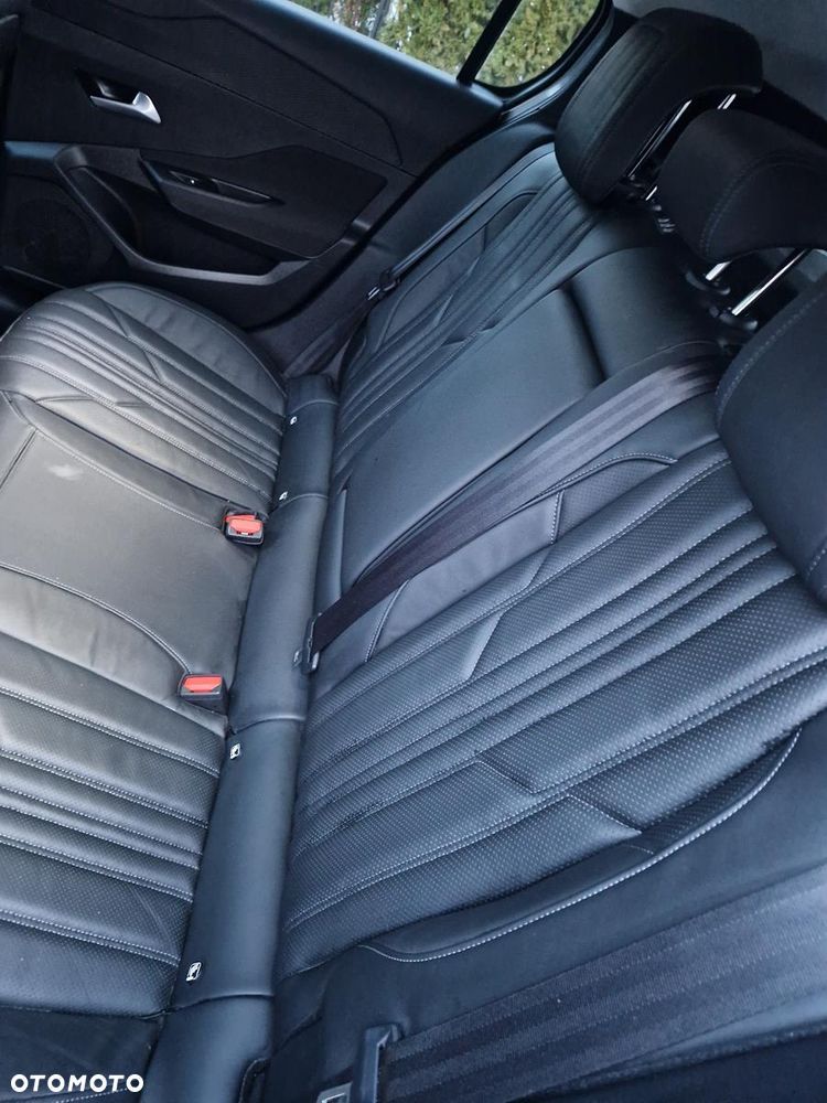 Peugeot 308 1.6 Hybrid PHEV Allure Pack EAT8 - 20