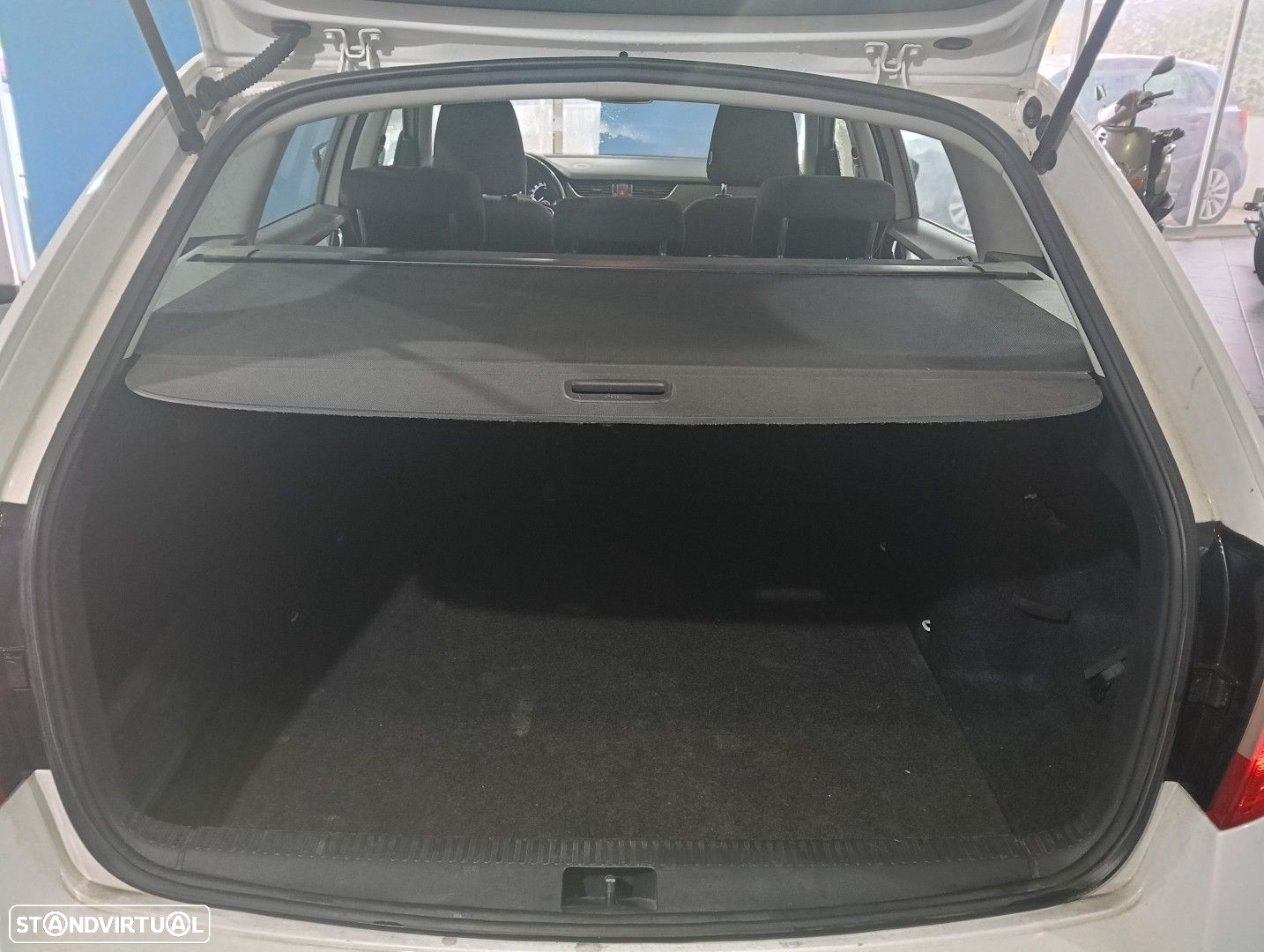 Skoda Octavia Break 1.6 TDi Style - 33