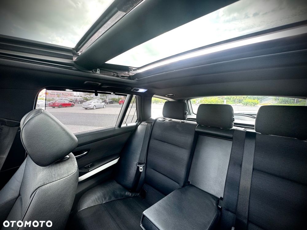 BMW Seria 3 318i - 16