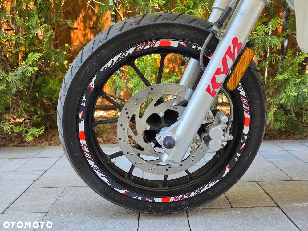 Aprilia SX - 22