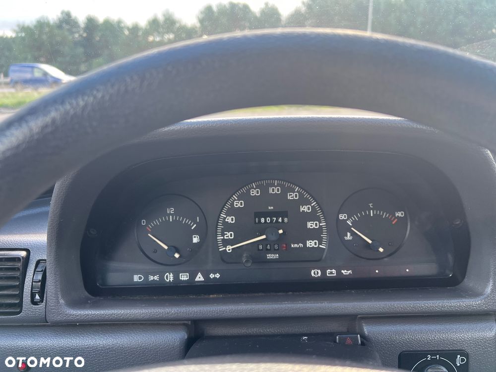 Fiat Uno 1.0 Fire - 10