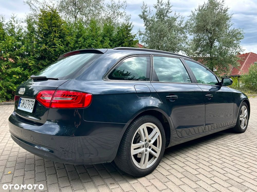 Audi A4 Avant - 9
