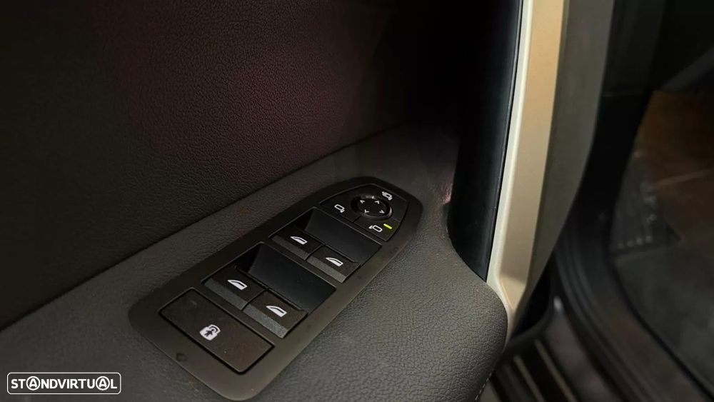 BMW iX xDrive 50 Pack Desportivo - 30