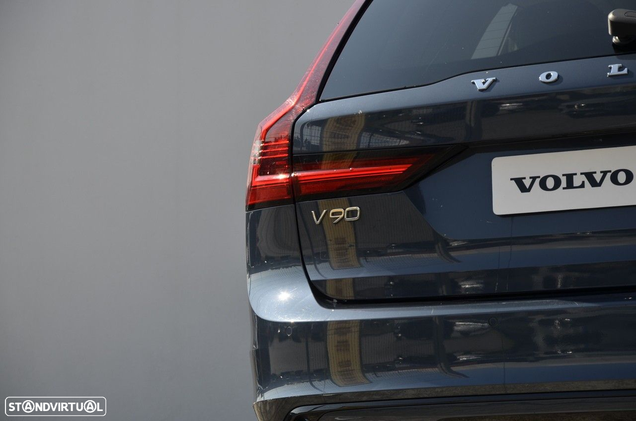 Volvo V90 2.0 T6 PHEV Plus Dark AWD - 30