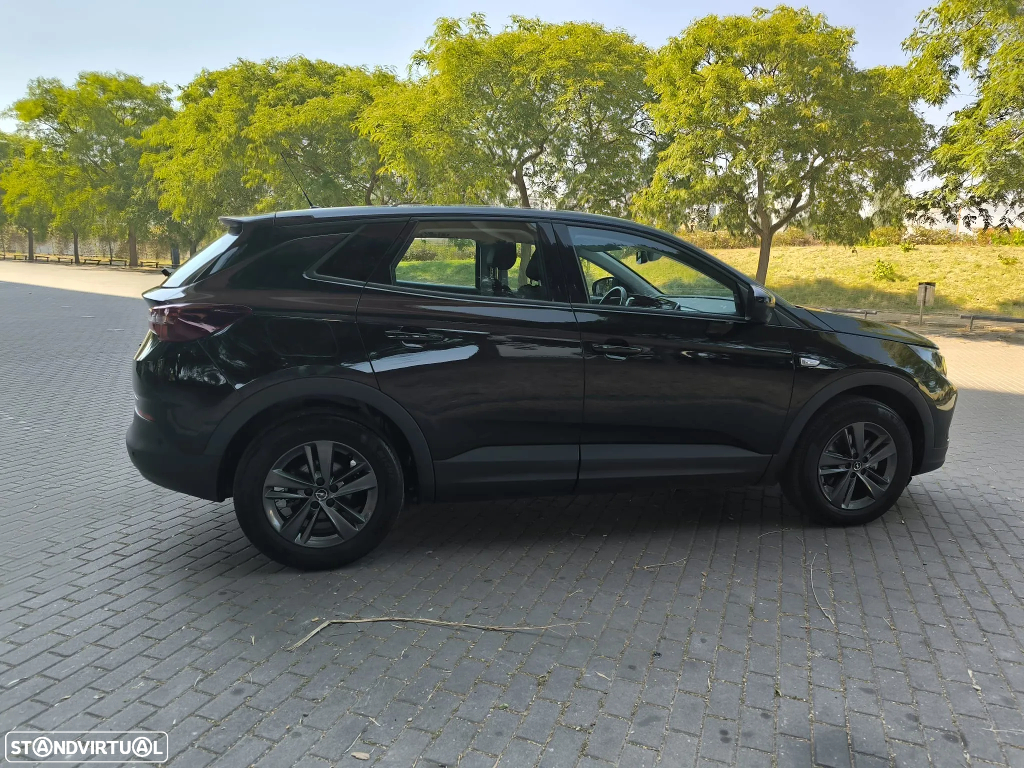 Opel Grandland 1.5 CDTI Business AT - 11