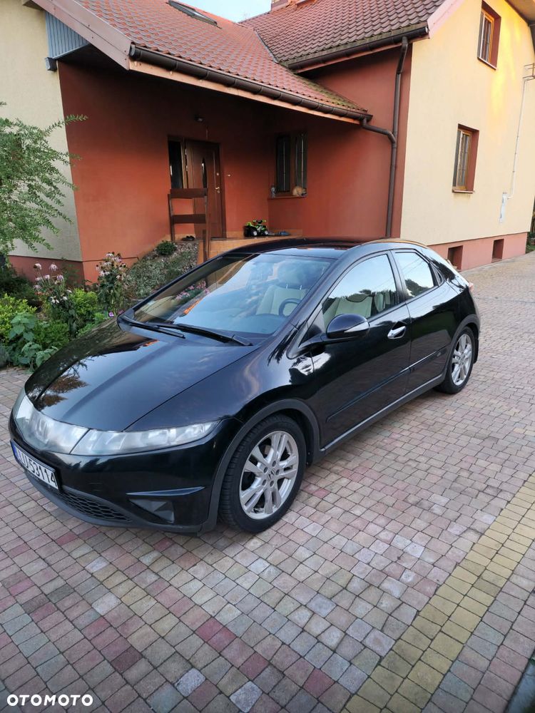 Honda Civic 1.8 Comfort - 1