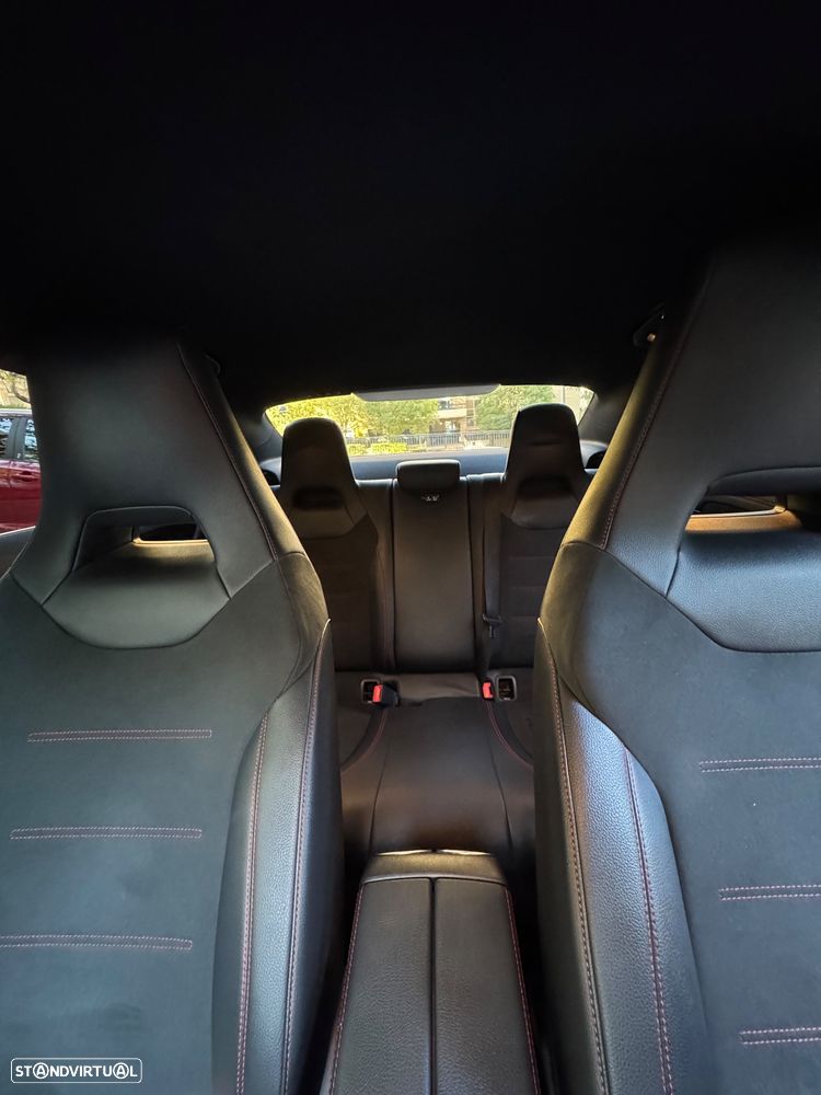 Mercedes-Benz CLA 250 e AMG Line - 7