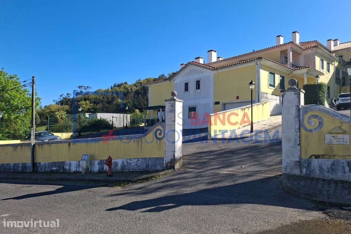 Estacionamento INDIVIDUAL coberto, na Asseiceira Pequena - Venda do... - Grande imagem: 4/13