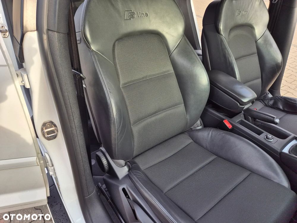 Audi A3 Sportback 2.0 TDI DPF Ambition - 11