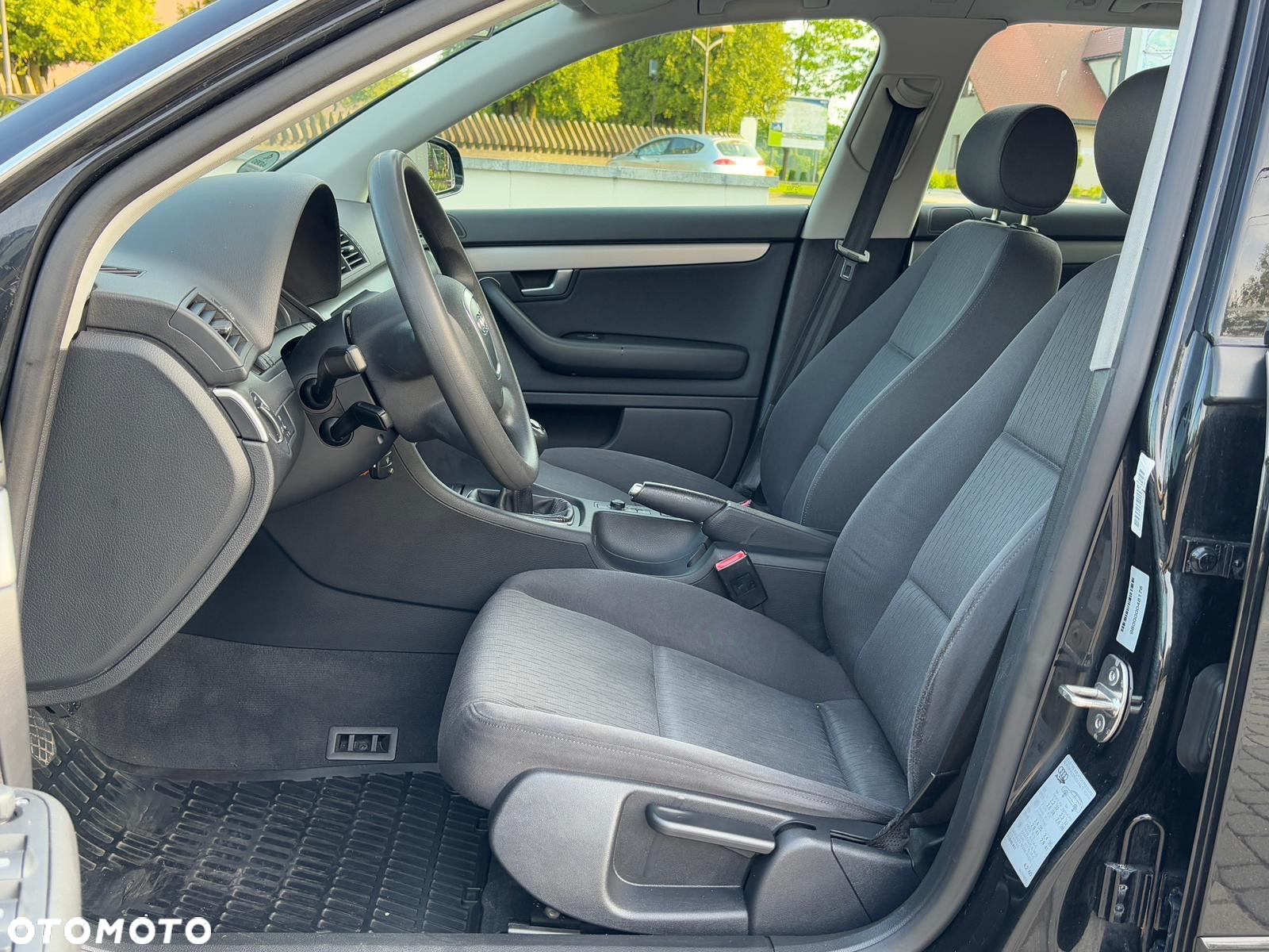 Audi A4 Avant 1.8 T - 9