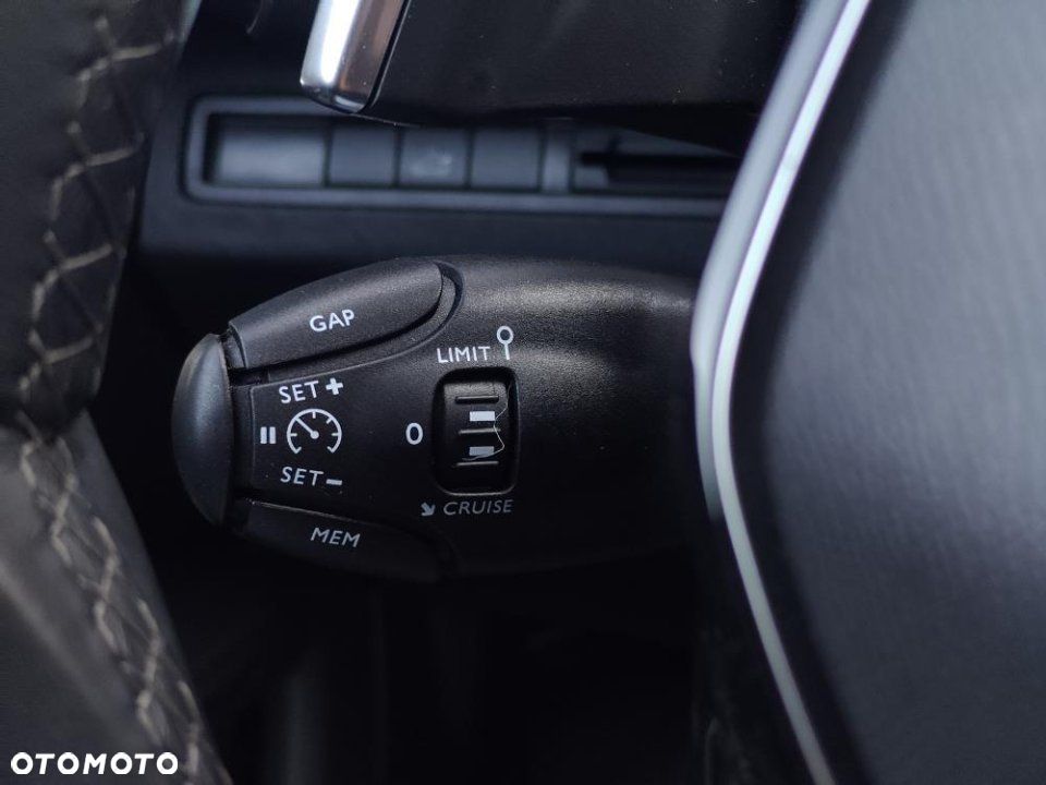Peugeot 3008 - 28