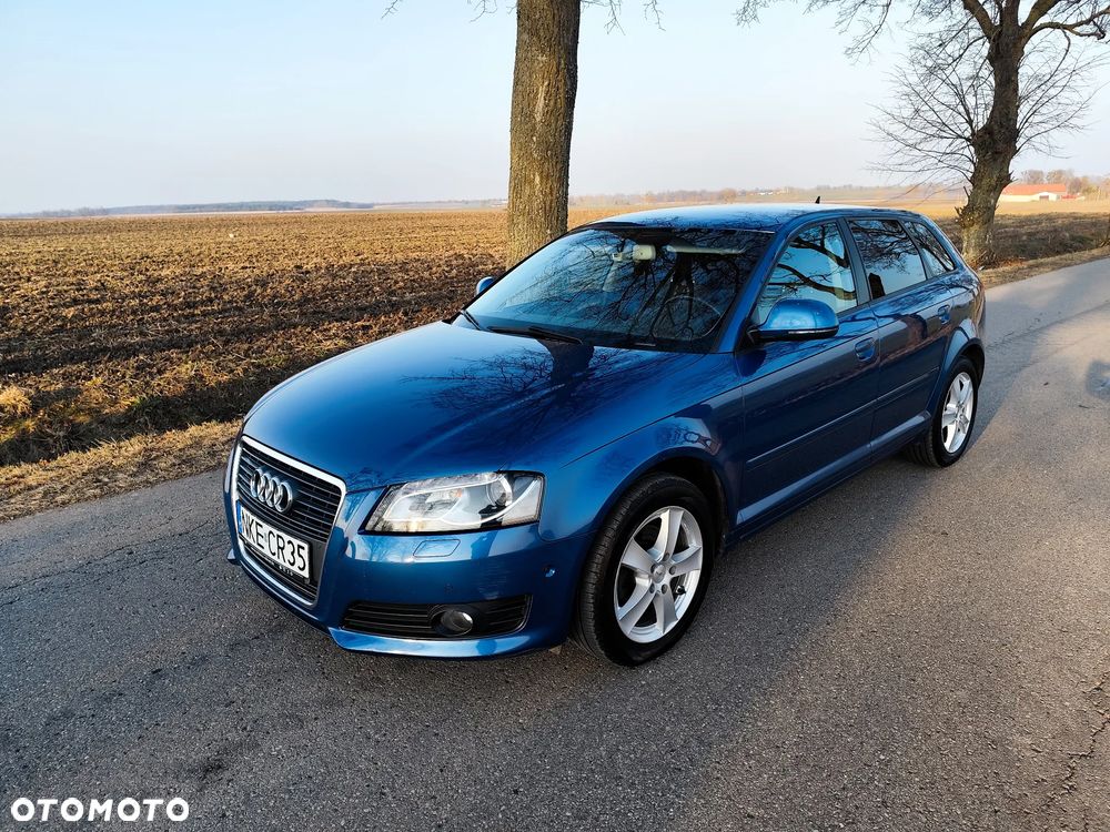Audi A3 Sportback 2.0 TDI DPF Ambiente - 1